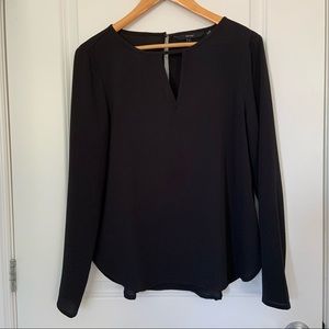 BLACK TOP KEYWHOLE NECK / VERA MODA / MEDIUM